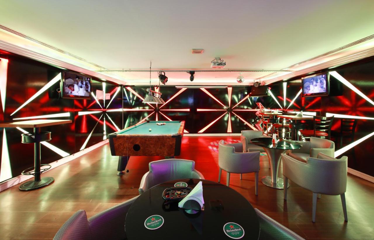 Manhattan Avenue Hotel Дубай Экстерьер фото